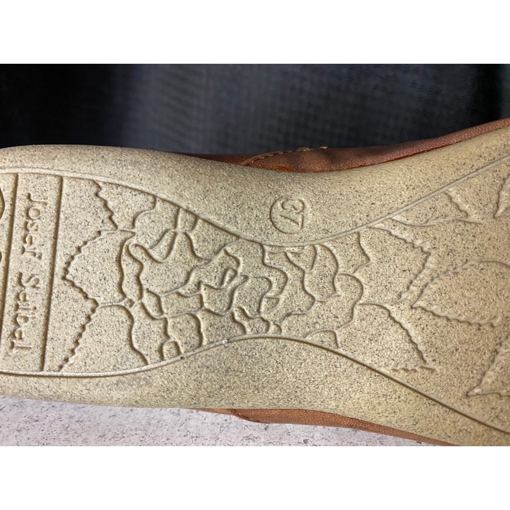Josef Seibel Pippa 07 Tan Leather Floral Laser Cut Flats Size 37 NEW - Picture 4 of 6